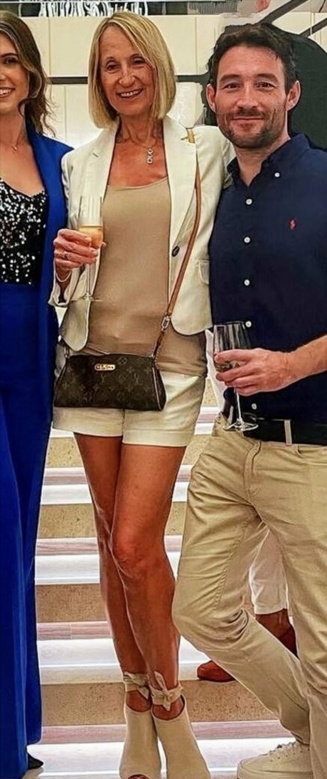 Carol McGiffin model free gallery