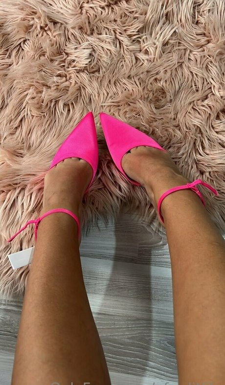 afroditlily perfect model img