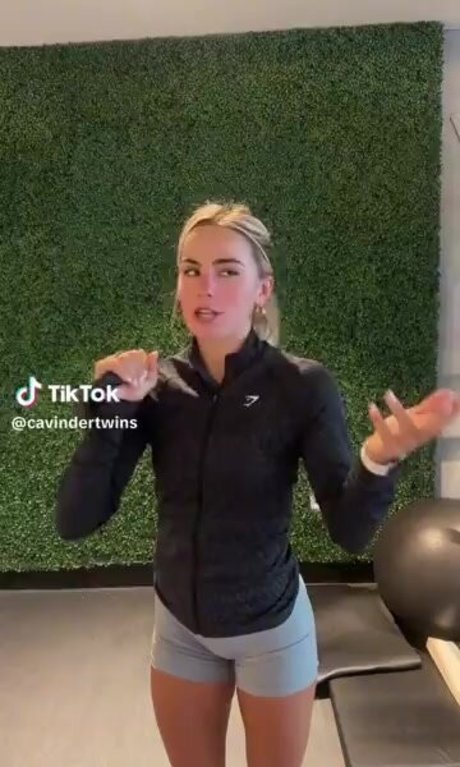 Cavinder Twins art actress images