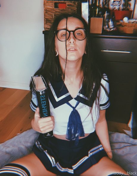 maddy__black erotic pornstar img