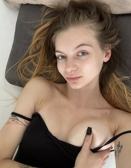 Kortie star sexy img