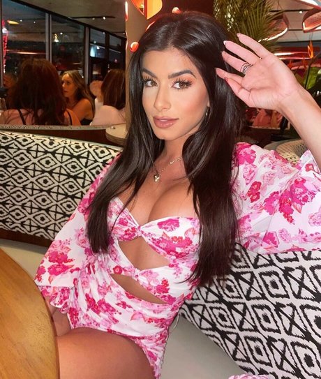 big tits midget onlyfans nude photos