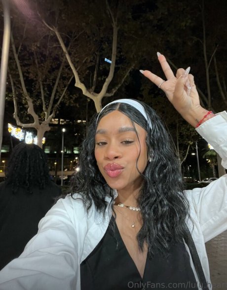 lulu heart model pornographic gallery