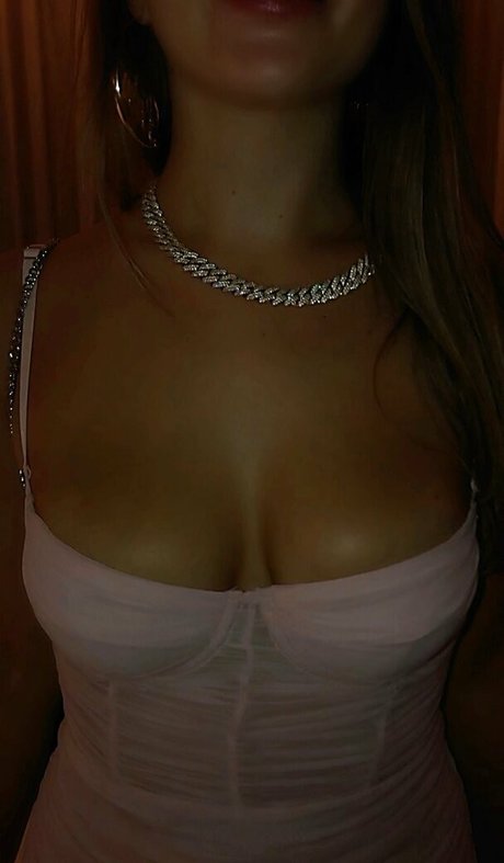 sincerelyroos free free actress pictures