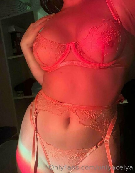 onlyacelya pornstar exclusive pic