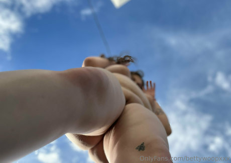 bettywoopxxx star free photos