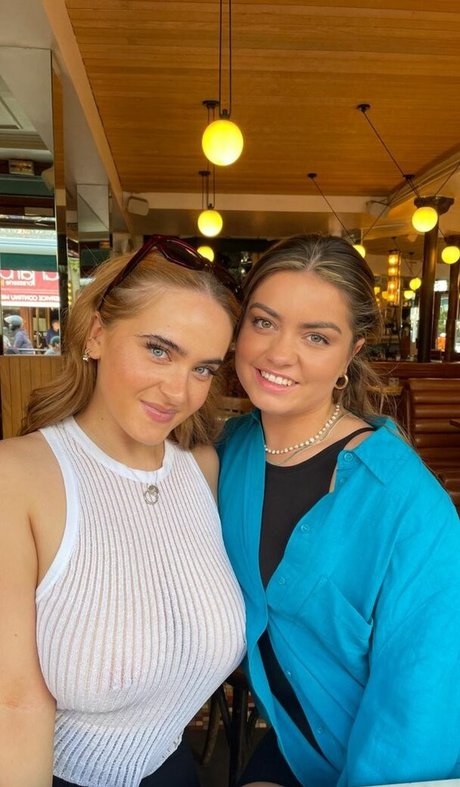 Angelinafoxxx high quality actress pictures