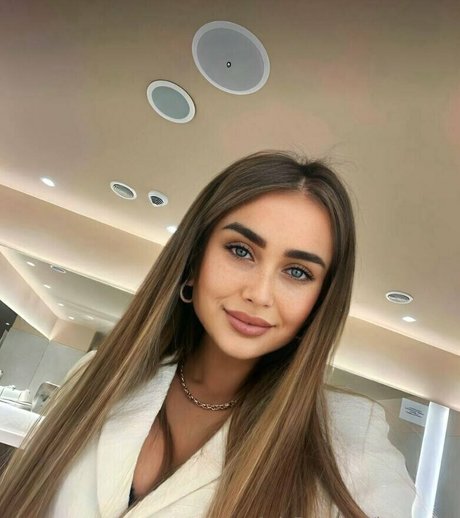 lanaannx erotic actress pictures