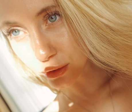 my lina model adult picture