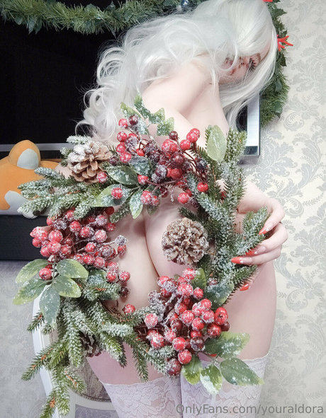 youraldora erotic model photo