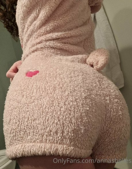 annasbelles nudes actress picture