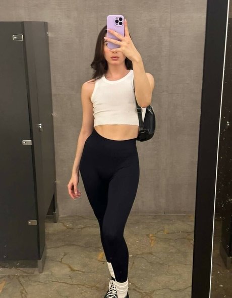 Antonia Toro star best photo