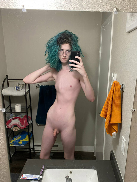 camryncorder model hot pics