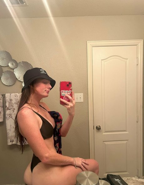 lil strawberry red star sex photos