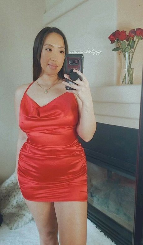 Mamamelodyyy pornstar art galleries