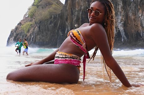 Sarah Aline pretty star galleries