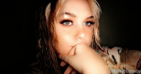 kateybugbaby sex pornstar img
