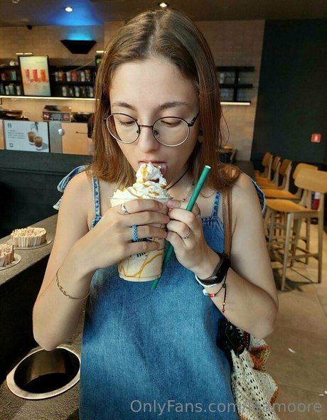 big tits amateur onlyfans sexy nude picture