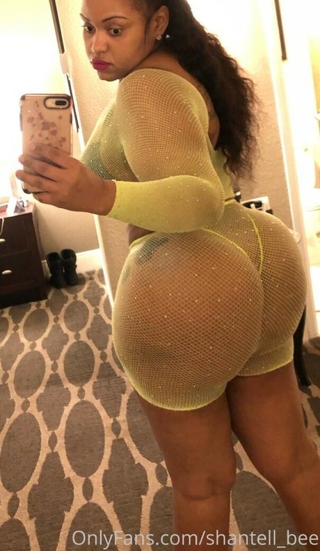 ButterflyBee89 pornstar nudes pictures