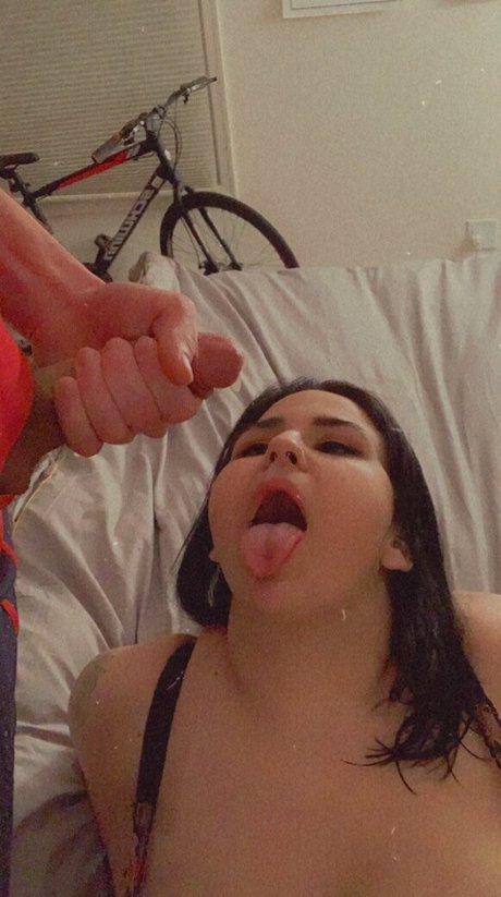 Vixxenjo pornographic actress pics