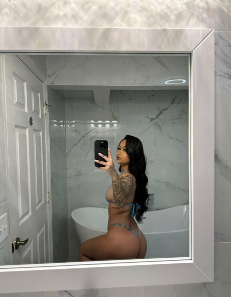 ladyboy asian onlyfans nude img