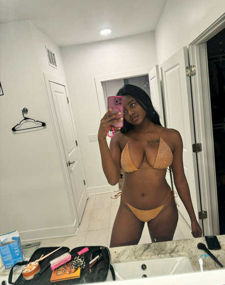 Sheena Marie naked actress images