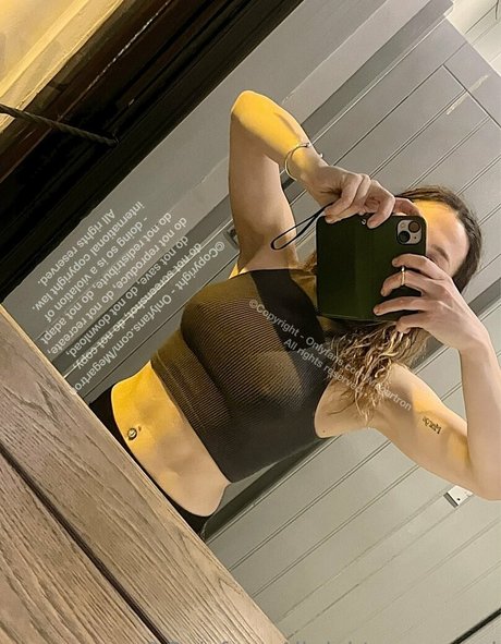 megartron model pretty photos