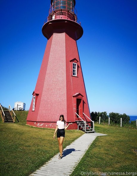 Vanessa Berge sexy pornstar image