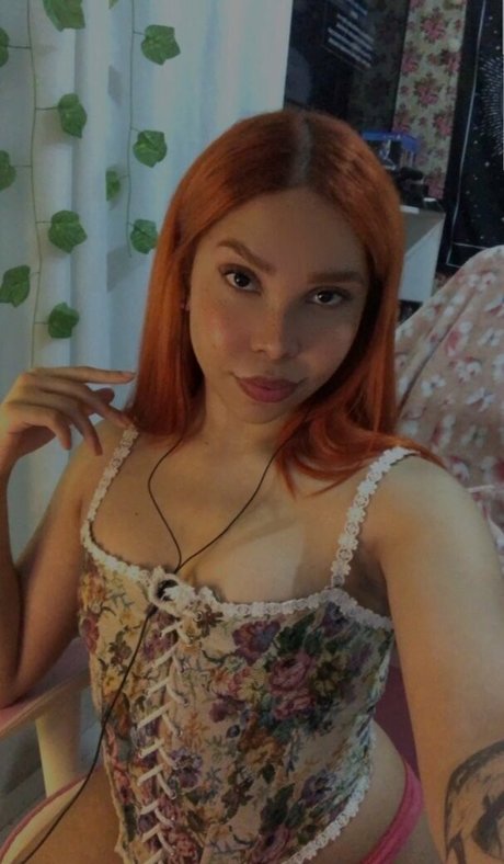 Lola Del Rey art model pictures