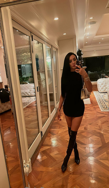 corrieyee star exclusive photos