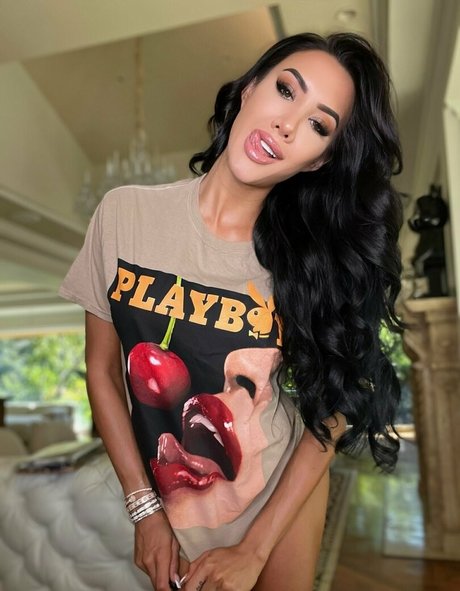 corrieyee model exclusive galleries