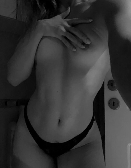 juli acosta1 pornographic model pic