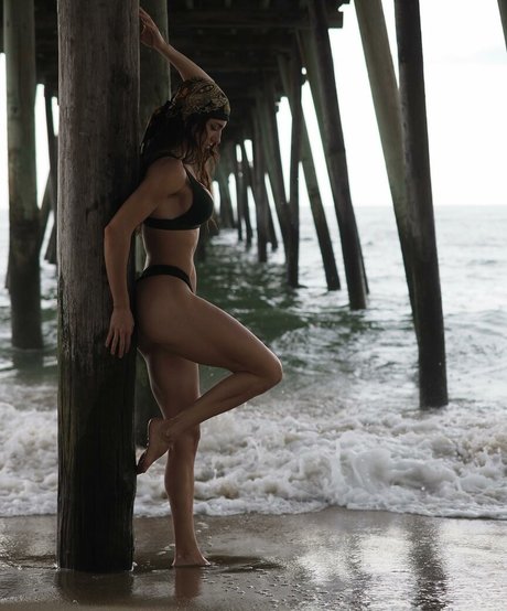 Rachel Bailey hd model pics