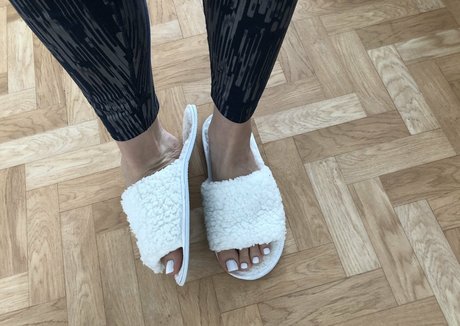 perfectteenfeet Quick model image