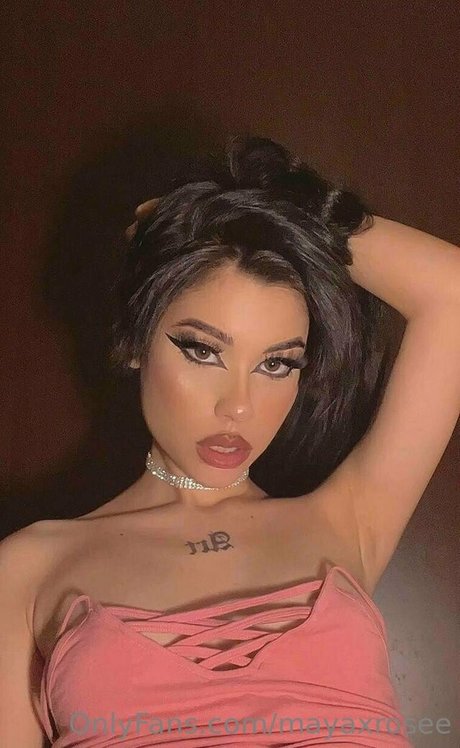 Mayaxrosee pornstar images