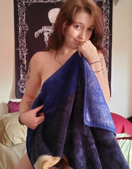 dreadfuldesire exclusive actress pic