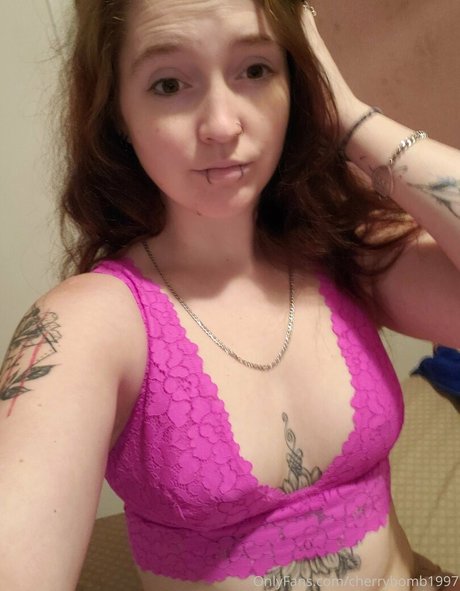 dreadfuldesire star naked archive