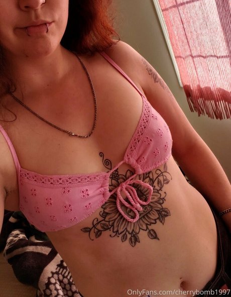 dreadfuldesire top pornstar pics