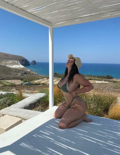 Badgalantii exclusive model galleries