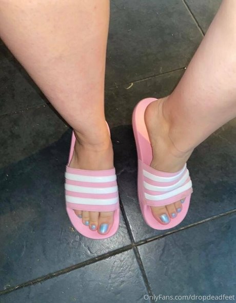 dropdeadfeet Quick model image