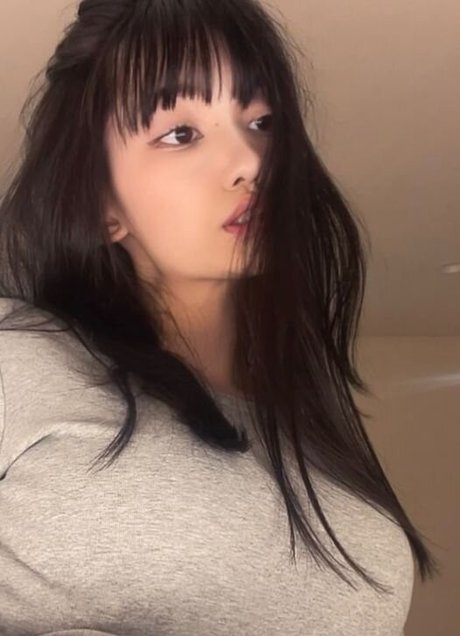 johhzt model adult gallery