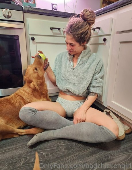 yourmomgoestocollege1980 high quality actress pics