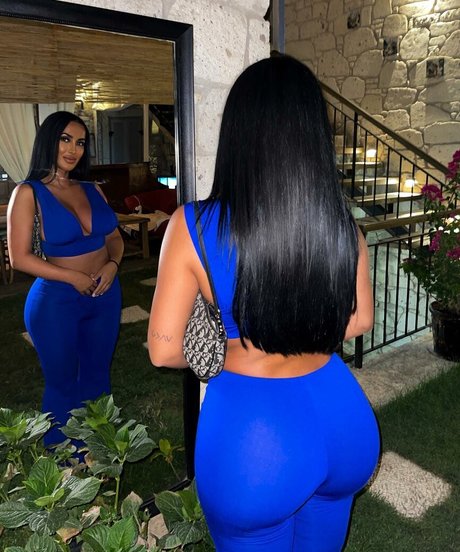 nahrinblack star sexy images