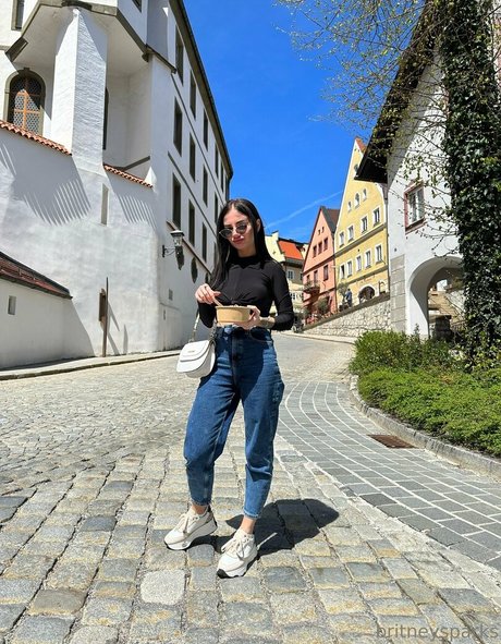 petite feet onlyfans free archive