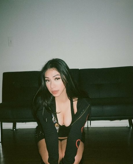 Diemonds x exclusive actress img