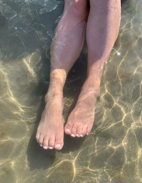 lusciouslovefeet nudes pornstar picture