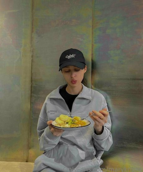 maryloveeeefree perfect model photo