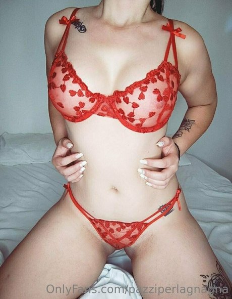 pazziperlagnagna high quality model picture