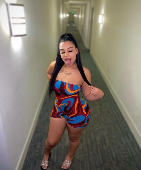 theyfavoritegirl nude actress picture