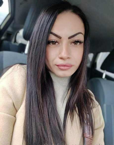 avaglover pornstar hot pics